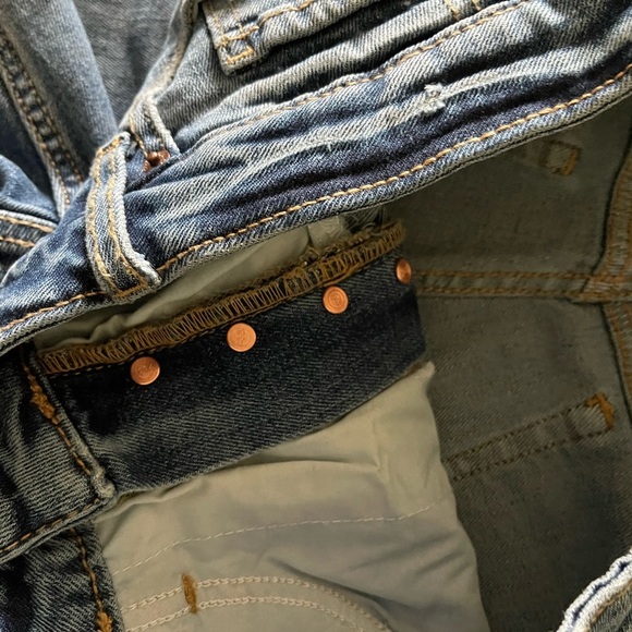 Old Navy| O.G. Straight High Rise Jean Shorts, Size 14•••Light Distress, NWT - Picture 5 of 9